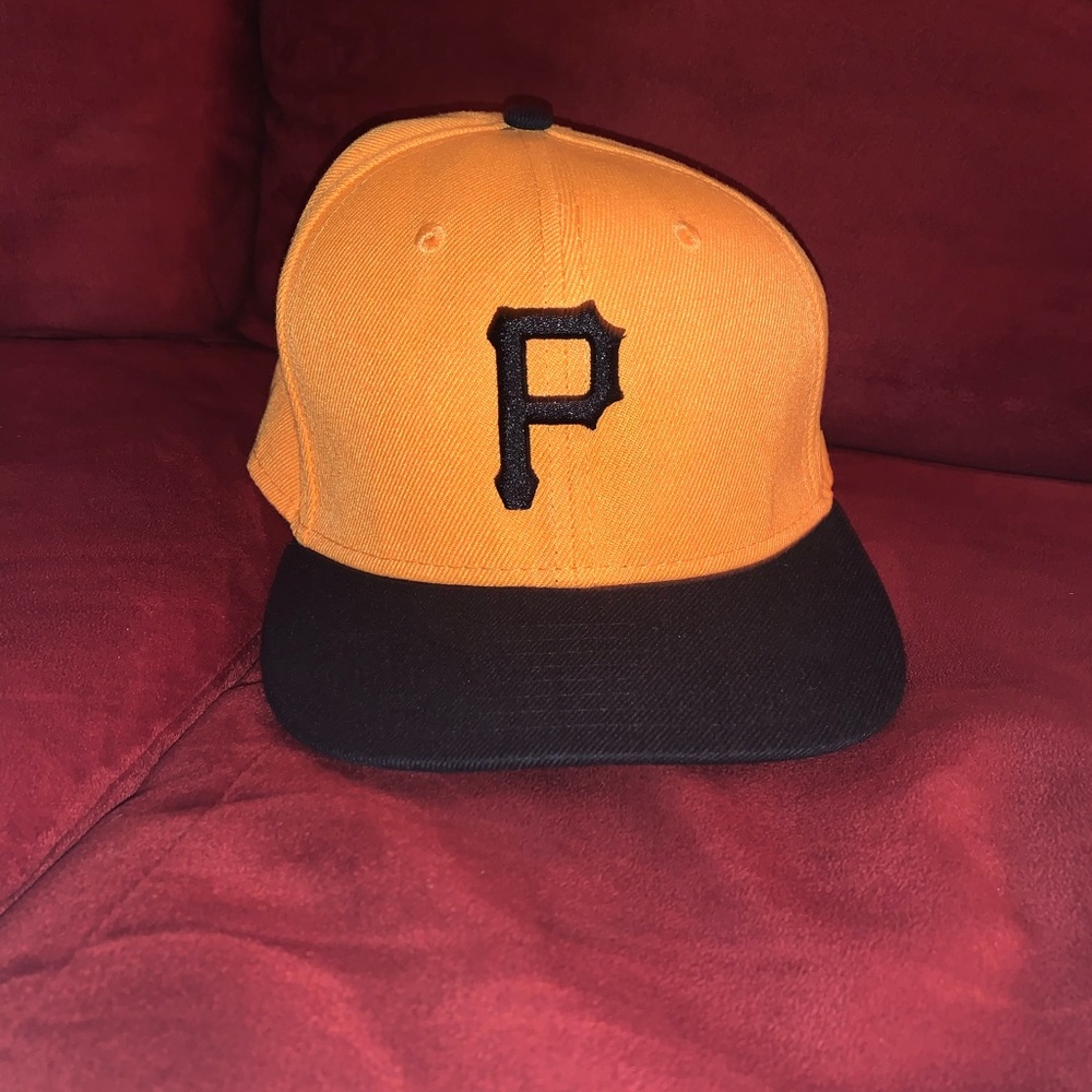 Pittsburgh Pirates MLB New Era Fitted Hat